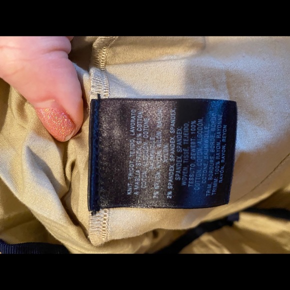 Anthropologie sweater sleeveless pleated top M - Picture 9 of 9